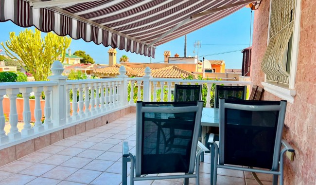 Brukt - Villa - Orihuela - Los Balcones