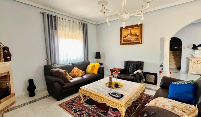 Brukt - Villa - Orihuela - Los Balcones