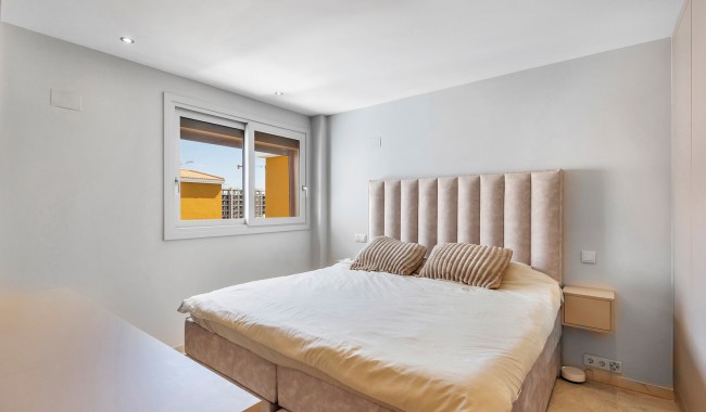 Resale - Apartment - Torrevieja - Punta Prima
