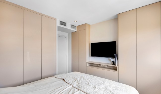 Resale - Apartment - Torrevieja - Punta Prima
