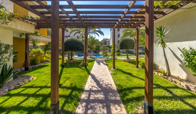 Resale - Apartment - Torrevieja - Punta Prima