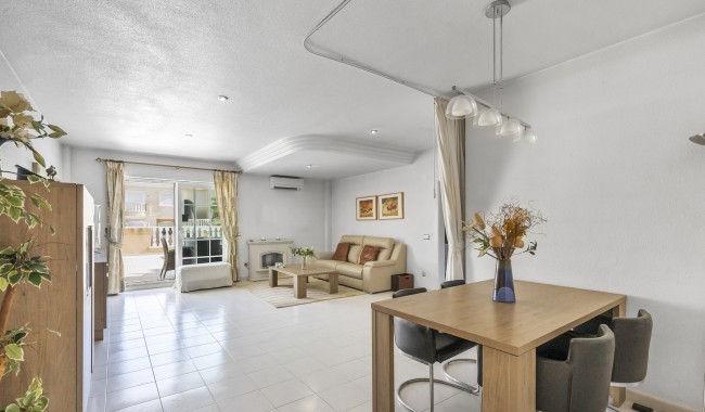 Sprzedaż - Apartament - Guardamar