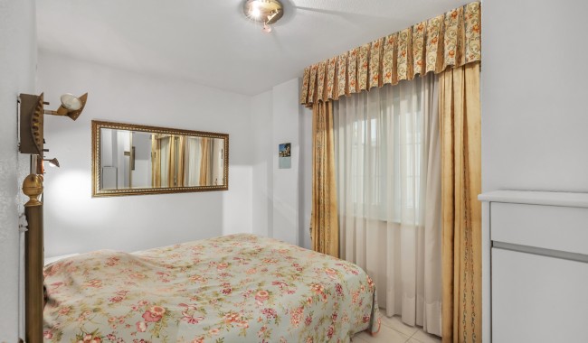 Sprzedaż - Apartament - Guardamar