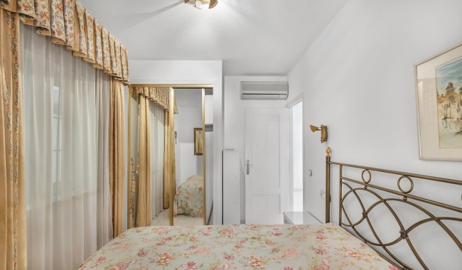 Sprzedaż - Apartament - Guardamar