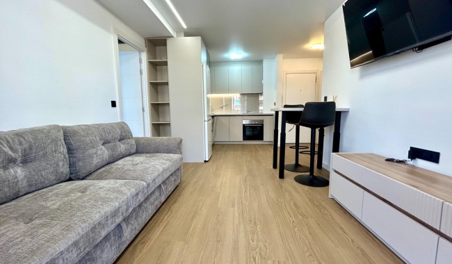Sprzedaż - Apartament - Torrevieja - Punta prima