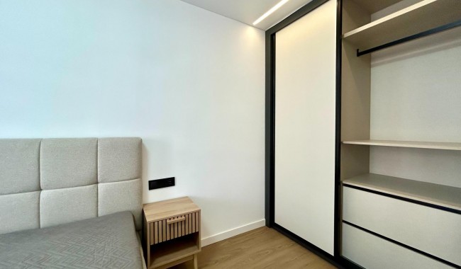 Sprzedaż - Apartament - Torrevieja - Punta prima