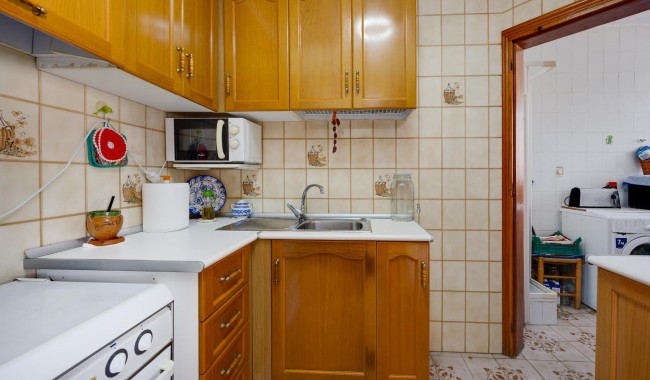 Sprzedaż - Apartament - Torrevieja - Playa de La Acequion