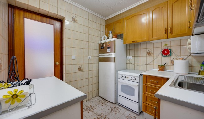 Sprzedaż - Apartament - Torrevieja - Playa de La Acequion