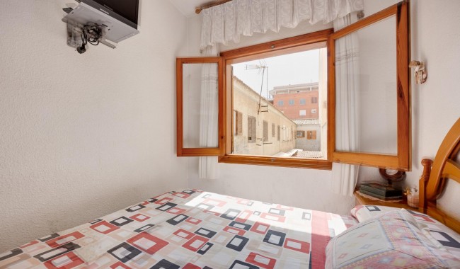 Sprzedaż - Apartament - Torrevieja - Playa de La Acequion