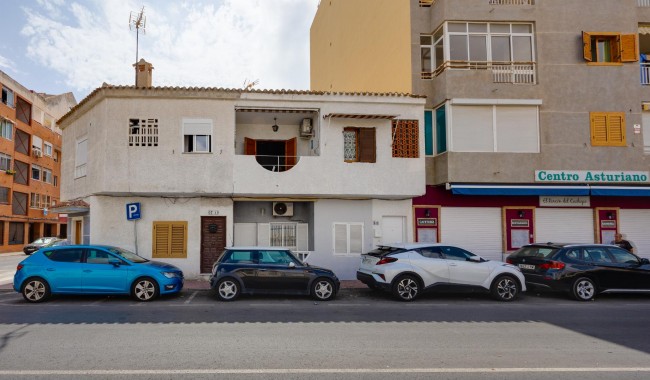 Sprzedaż - Apartament - Torrevieja - Playa de La Acequion