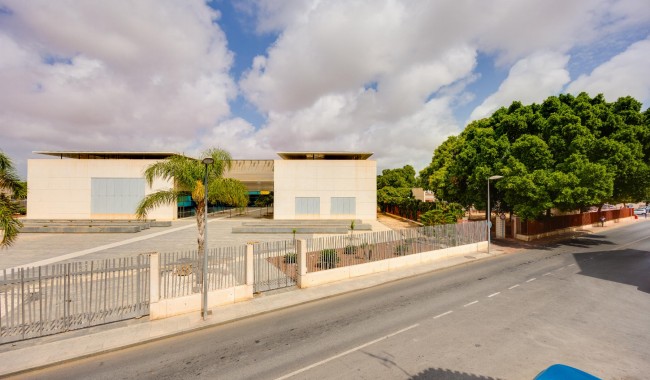 Sprzedaż - Apartament - Torrevieja - Playa de La Acequion