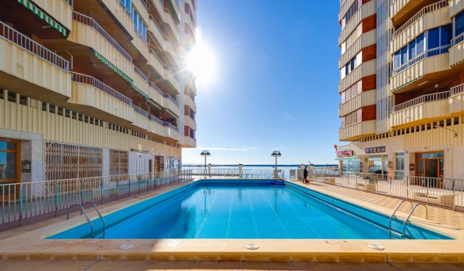 Segunda mano - Apartamento - Torrevieja - Playa de La Acequion