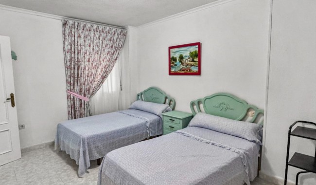 Segunda mano - Apartamento - Torrevieja - Playa de los locos