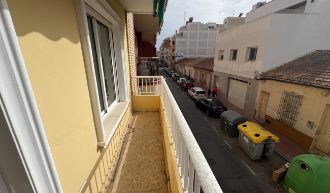 Segunda mano - Apartamento - Guardamar - Pueblo