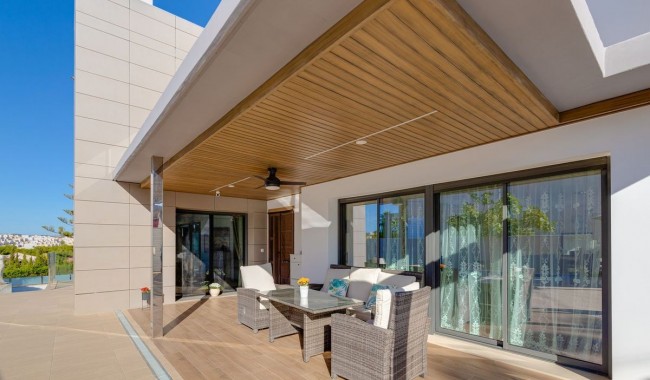 Brukt - Villa - Torrevieja - Los Balcones