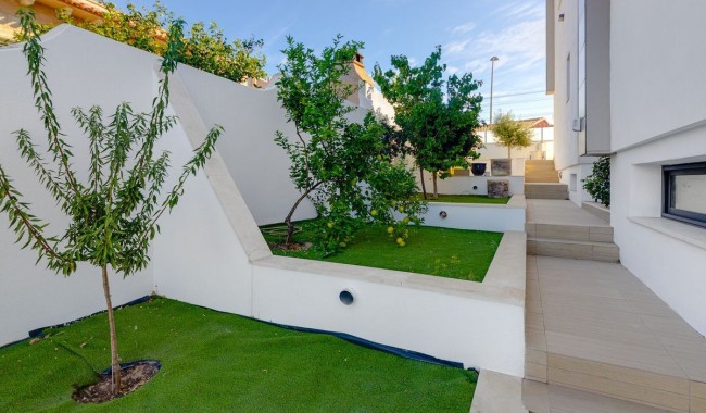 Brukt - Villa - Torrevieja - Los Balcones