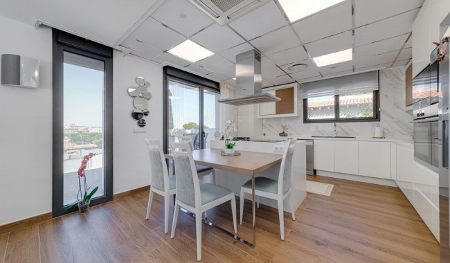 Brukt - Villa - Torrevieja - Los Balcones