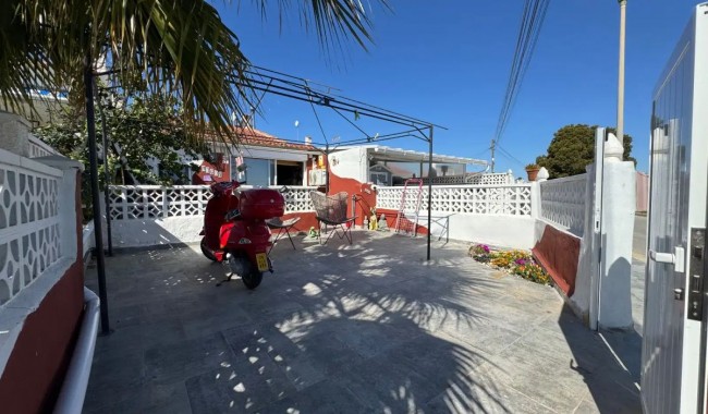 Sprzedaż - Apartament - Torrevieja - La Torreta III
