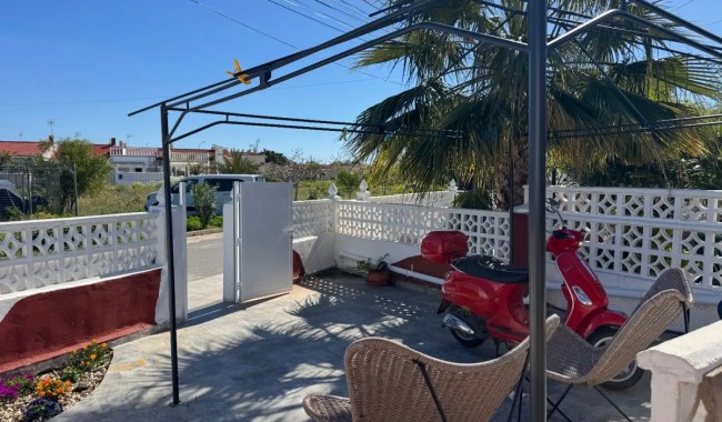 Sprzedaż - Apartament - Torrevieja - La Torreta III