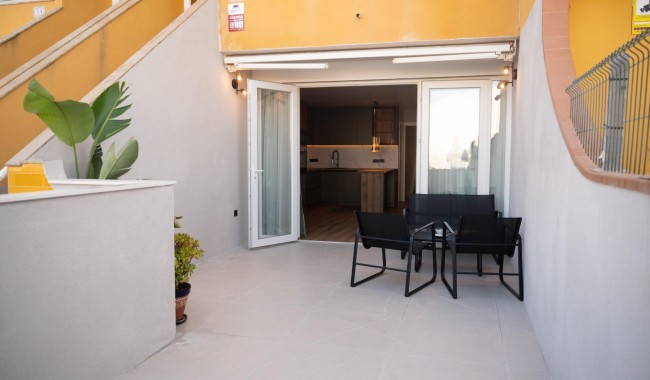 Apartament - Sprzedaż - Torrevieja - Torrevieja