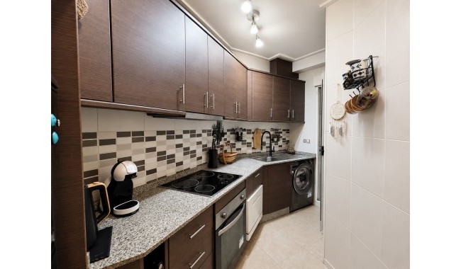 Resale - Apartment - Torrevieja