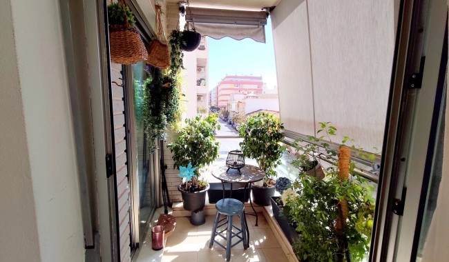 Resale - Apartment - Torrevieja