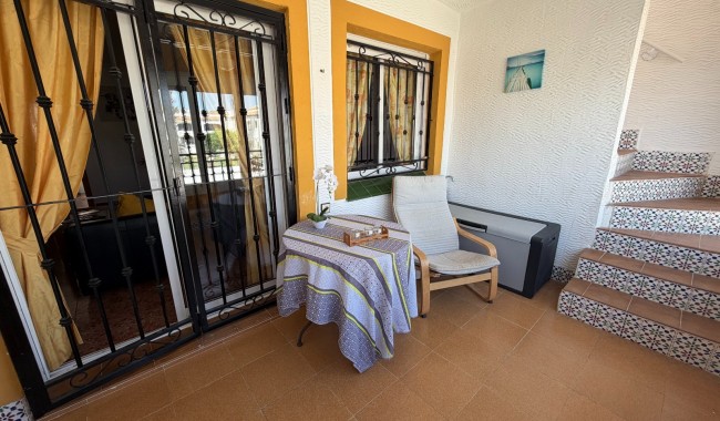 Segunda mano - Apartamento - Orihuela - Entre Naranjos Vistabella