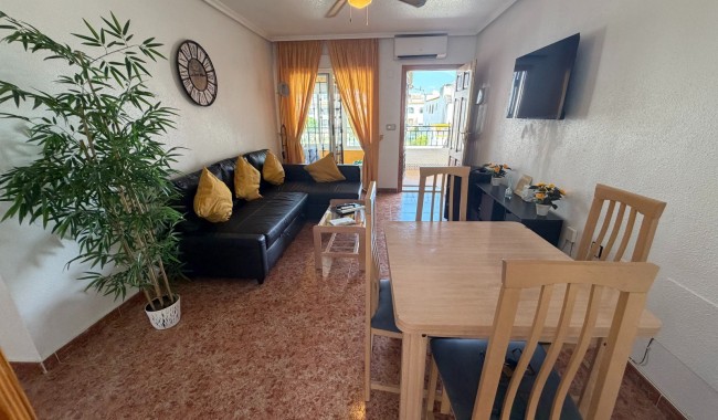 Segunda mano - Apartamento - Orihuela - Entre Naranjos Vistabella