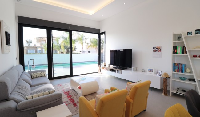 Brukt - Villa - Formentera del Segura - Fincas de La Vega