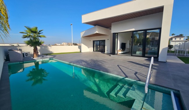 Brukt - Villa - Formentera del Segura - Fincas de La Vega