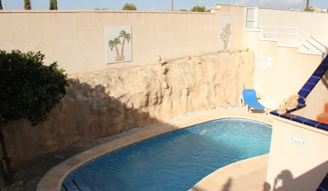 Brukt - Villa - Orihuela Costa - Costa Blanca