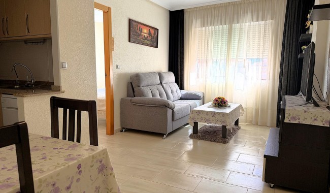 Apartament - Sprzedaż - Torrevieja - El Molino