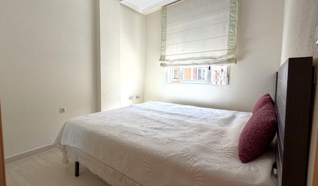 Sprzedaż - Apartament - Torrevieja - El Molino