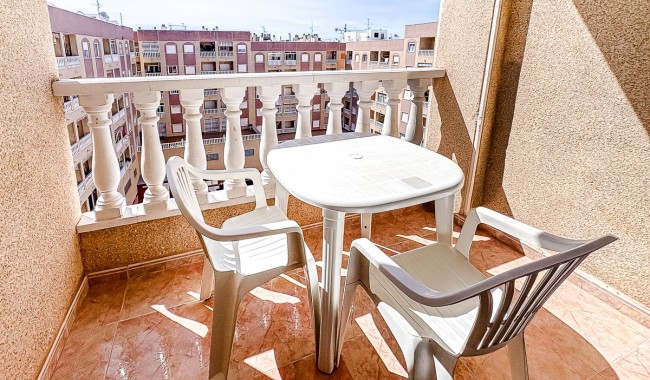 Sprzedaż - Apartament - Torrevieja - Parque de las Naciones