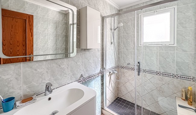 Sprzedaż - Apartament - Torrevieja - Parque de las Naciones
