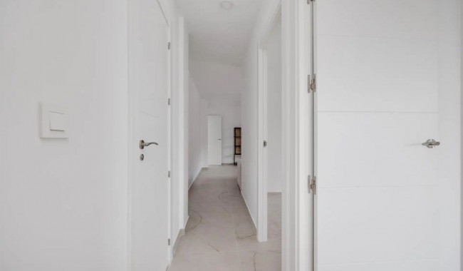 Sprzedaż - Apartament - Torrevieja - Torrevieja C