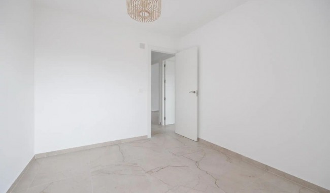 Sprzedaż - Apartament - Torrevieja - Torrevieja C