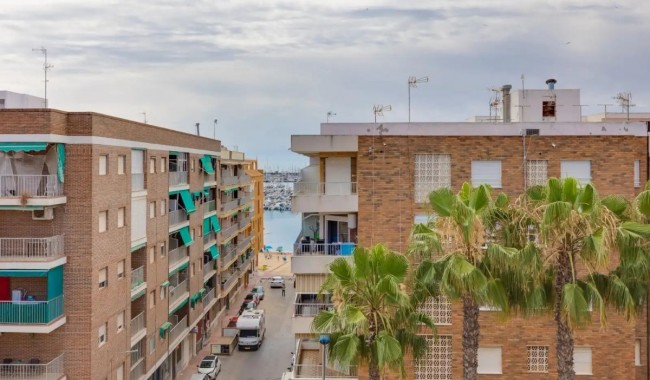 Sprzedaż - Apartament - Torrevieja - Torrevieja C