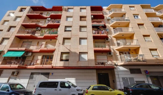 Sprzedaż - Apartament - Torrevieja - Torrevieja C