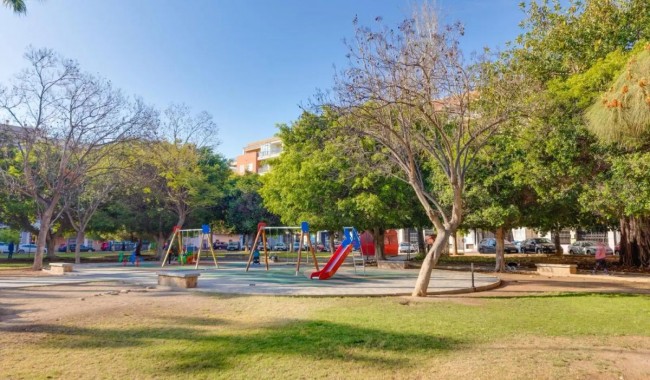 Sprzedaż - Apartament - Torrevieja - Torrevieja C