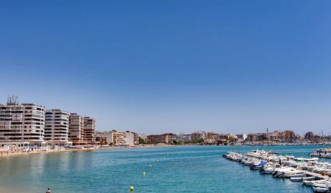 Sprzedaż - Apartament - Torrevieja - Torrevieja C