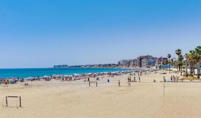 Sprzedaż - Apartament - Torrevieja - Torrevieja C