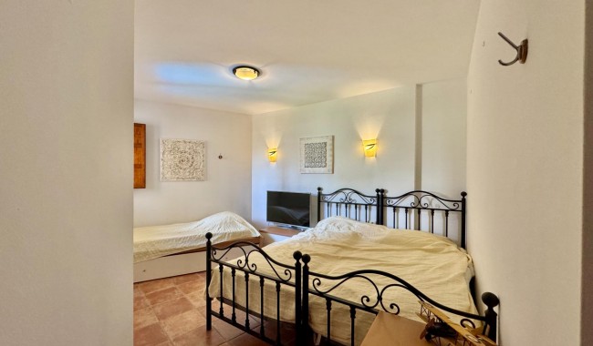 Sprzedaż - Apartament - Torrevieja - Punta prima