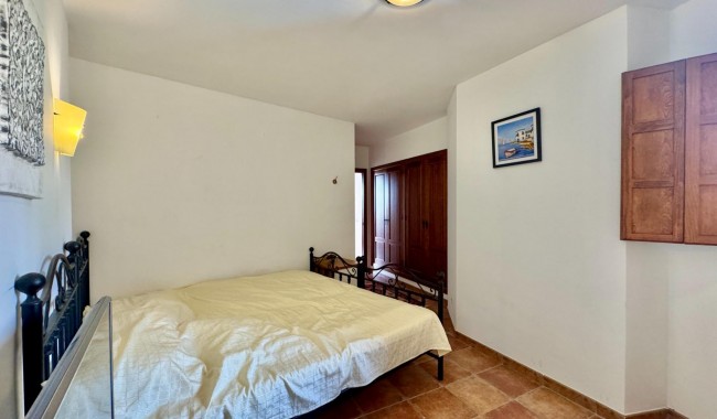 Sprzedaż - Apartament - Torrevieja - Punta prima