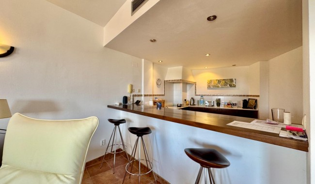 Sprzedaż - Apartament - Torrevieja - Punta prima