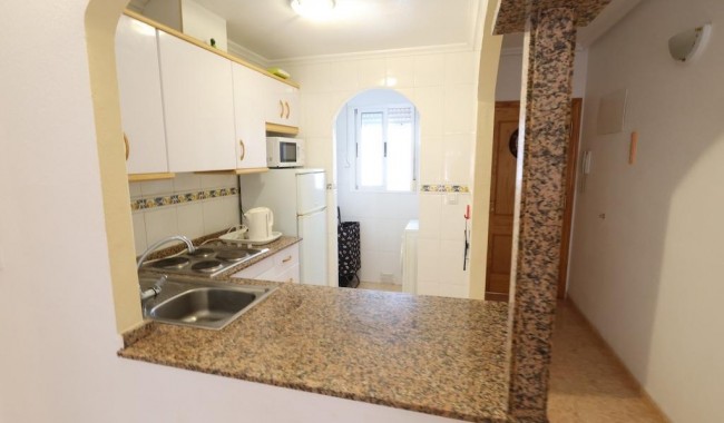 Sprzedaż - Apartament - Torrevieja - Parque de Las Naciones