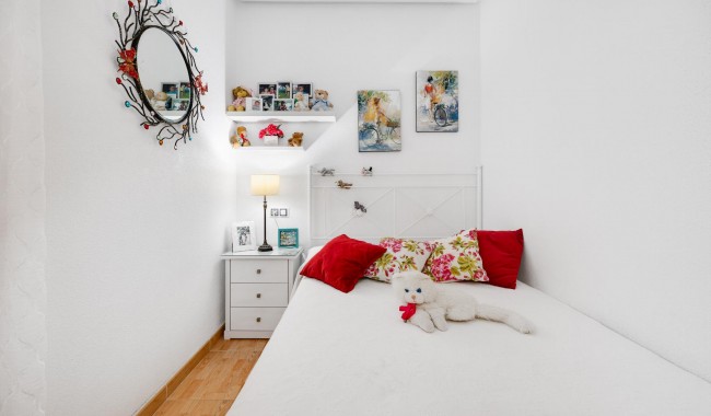 Sprzedaż - Apartament - Torrevieja - Playa de La Acequion