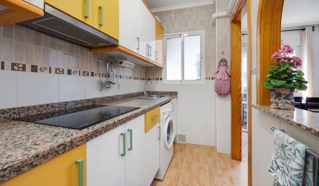 Sprzedaż - Apartament - Torrevieja - Playa de La Acequion