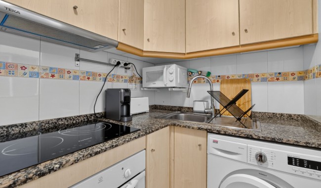 Sprzedaż - Apartament - Torrevieja - Centro