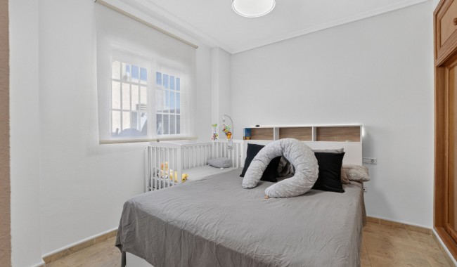 Sprzedaż - Apartament - Torrevieja - Centro